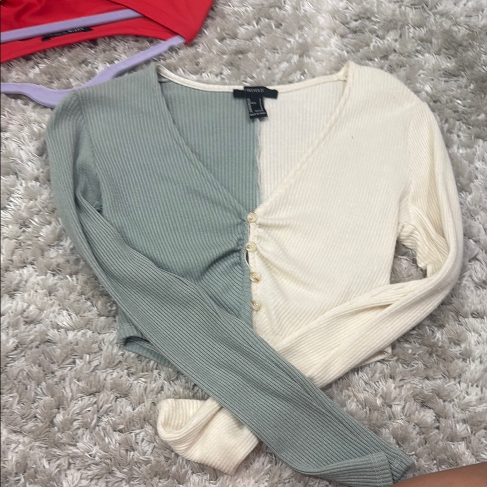 Forever 21 Green and Cream Ribbed Blouse